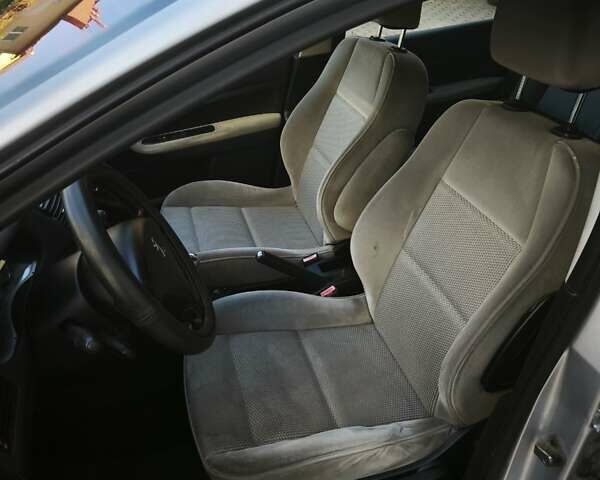 Пежо 307 2007 в Львове на Automoto.ua Серый Пежо 307, объемом двигателя 1.6 л и пробегом 296 тыс. км за 4800 $, фото 4 на Automoto.ua