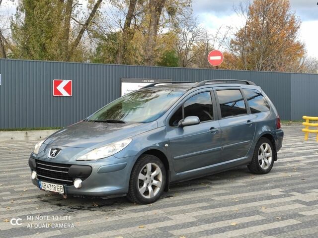 Пежо 307 2007 в Киеве на Automoto.ua Серый Пежо 307, объемом двигателя 1.6 л и пробегом 350 тыс. км за 3700 $, фото 1 на Automoto.ua