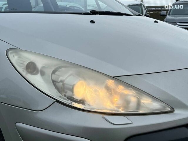 Сірий Пежо 307, об'ємом двигуна 1.6 л та пробігом 208 тис. км за 4190 $, фото 12 на Automoto.ua