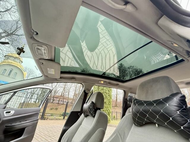 Серый Пежо 307, объемом двигателя 2 л и пробегом 210 тыс. км за 3950 $, фото 7 на Automoto.ua