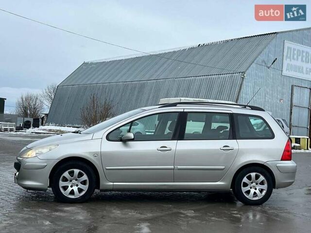 Серый Пежо 307, объемом двигателя 1.6 л и пробегом 208 тыс. км за 4190 $, фото 3 на Automoto.ua