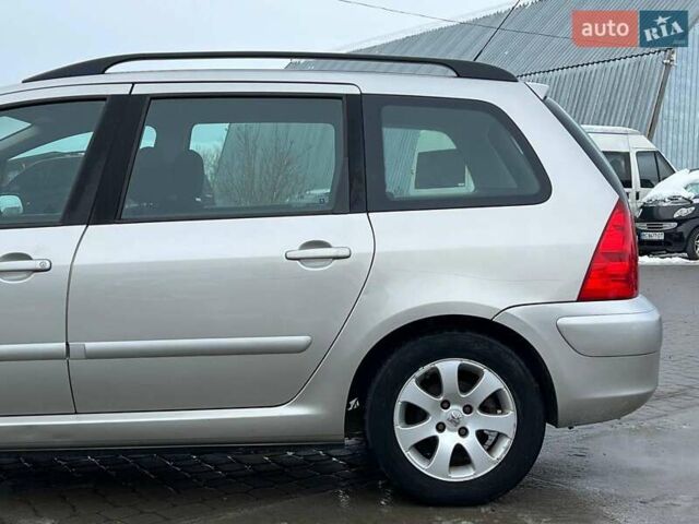 Серый Пежо 307, объемом двигателя 1.6 л и пробегом 208 тыс. км за 4190 $, фото 5 на Automoto.ua