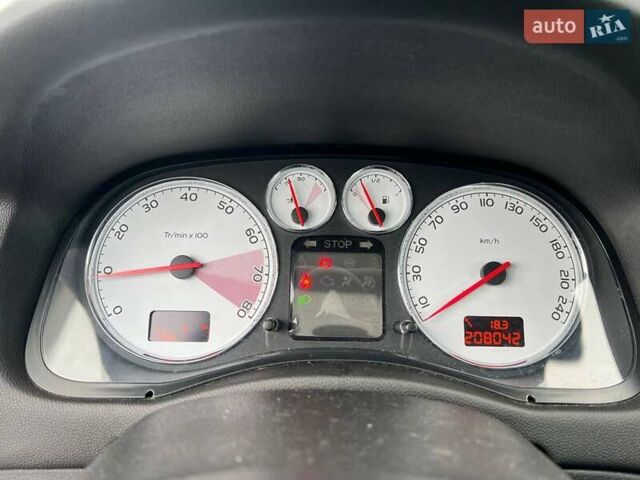 Серый Пежо 307, объемом двигателя 1.6 л и пробегом 208 тыс. км за 4190 $, фото 20 на Automoto.ua