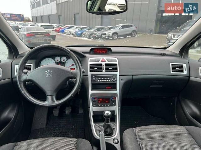 Серый Пежо 307, объемом двигателя 1.6 л и пробегом 208 тыс. км за 4190 $, фото 33 на Automoto.ua