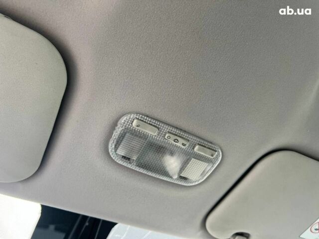 Сірий Пежо 307, об'ємом двигуна 1.6 л та пробігом 208 тис. км за 4190 $, фото 31 на Automoto.ua