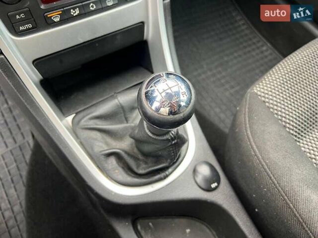 Серый Пежо 307, объемом двигателя 1.6 л и пробегом 208 тыс. км за 4190 $, фото 29 на Automoto.ua