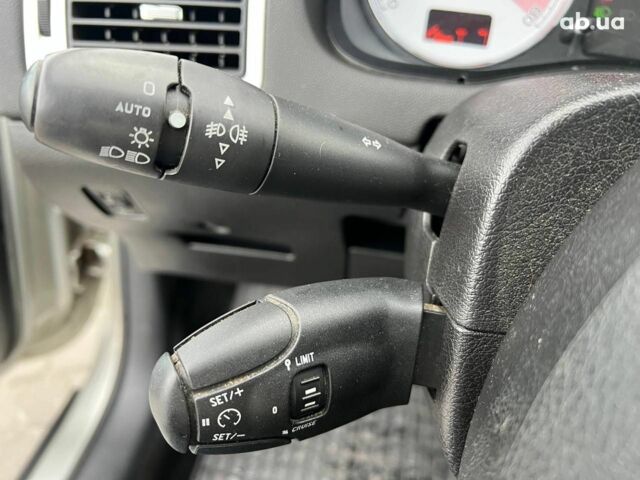 Сірий Пежо 307, об'ємом двигуна 1.6 л та пробігом 208 тис. км за 4190 $, фото 23 на Automoto.ua