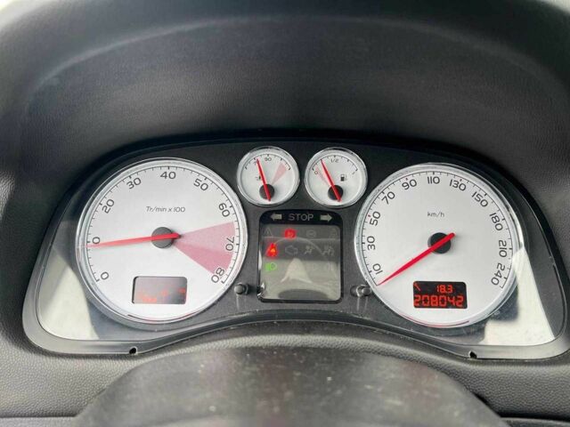 Серый Пежо 307, объемом двигателя 1.6 л и пробегом 208 тыс. км за 4190 $, фото 20 на Automoto.ua