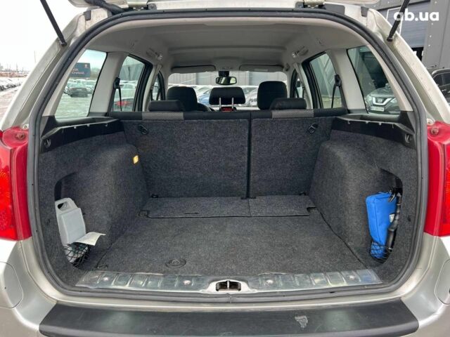 Сірий Пежо 307, об'ємом двигуна 1.6 л та пробігом 208 тис. км за 4190 $, фото 34 на Automoto.ua