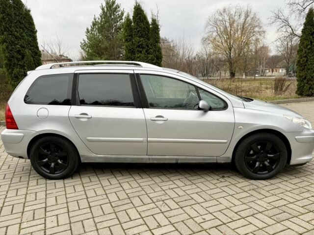 Серый Пежо 307, объемом двигателя 2 л и пробегом 210 тыс. км за 3950 $, фото 15 на Automoto.ua