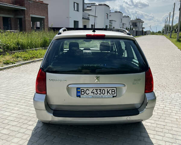 Серый Пежо 307, объемом двигателя 1.6 л и пробегом 205 тыс. км за 4500 $, фото 5 на Automoto.ua