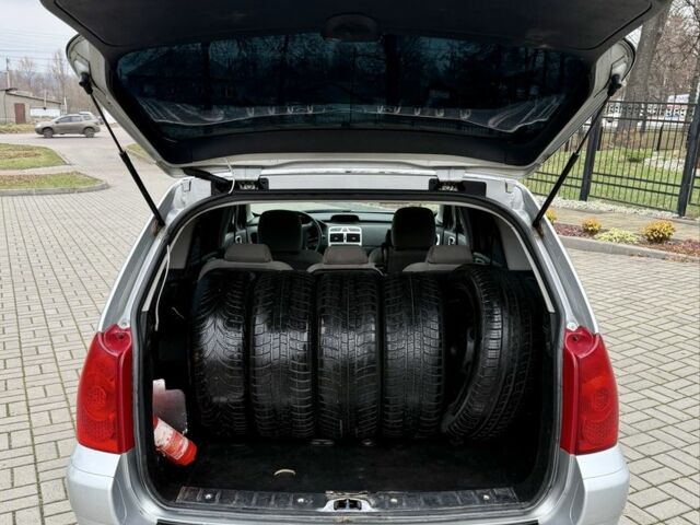 Серый Пежо 307, объемом двигателя 2 л и пробегом 210 тыс. км за 3950 $, фото 5 на Automoto.ua