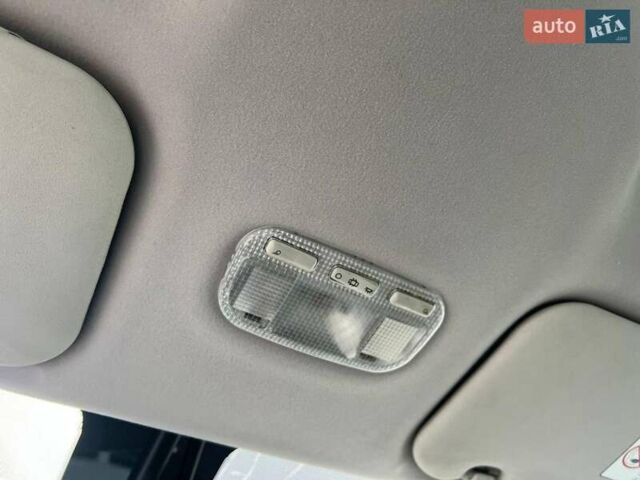 Серый Пежо 307, объемом двигателя 1.6 л и пробегом 208 тыс. км за 4190 $, фото 31 на Automoto.ua