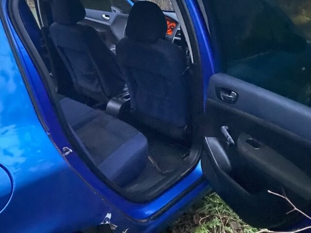 Синий Пежо 307, объемом двигателя 1.4 л и пробегом 286 тыс. км за 1950 $, фото 11 на Automoto.ua