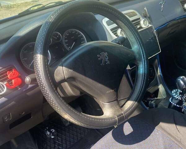 Синій Пежо 307, об'ємом двигуна 1.59 л та пробігом 370 тис. км за 3700 $, фото 13 на Automoto.ua