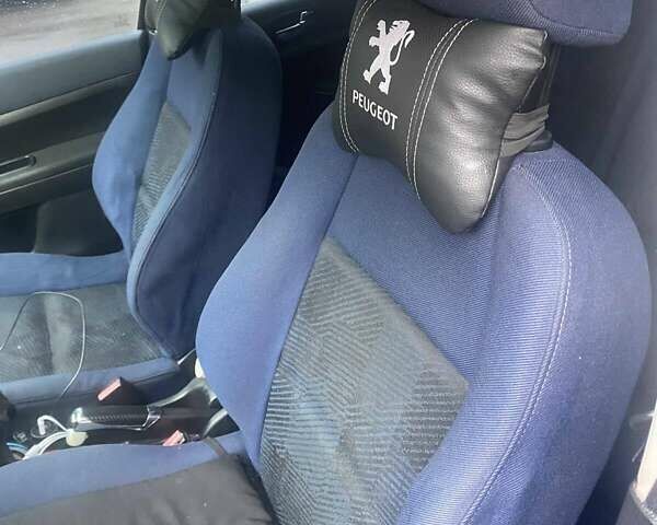 Синій Пежо 307, об'ємом двигуна 1.59 л та пробігом 370 тис. км за 3700 $, фото 14 на Automoto.ua