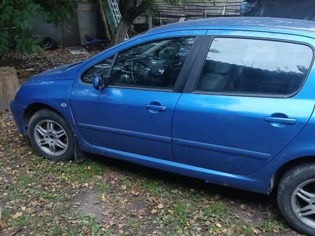 Синий Пежо 307, объемом двигателя 2 л и пробегом 420 тыс. км за 2500 $, фото 4 на Automoto.ua
