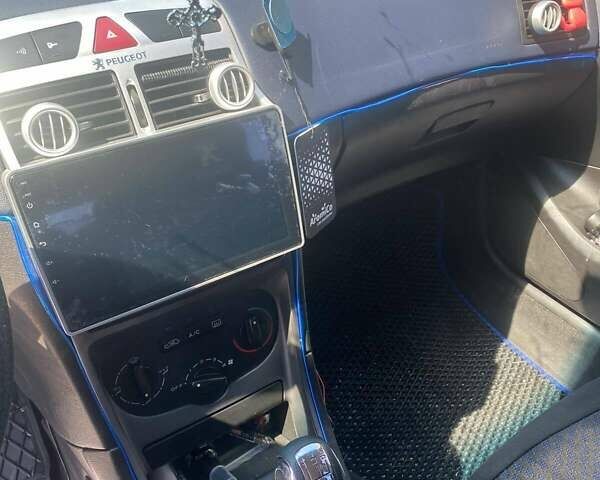 Синій Пежо 307, об'ємом двигуна 1.59 л та пробігом 370 тис. км за 3700 $, фото 12 на Automoto.ua