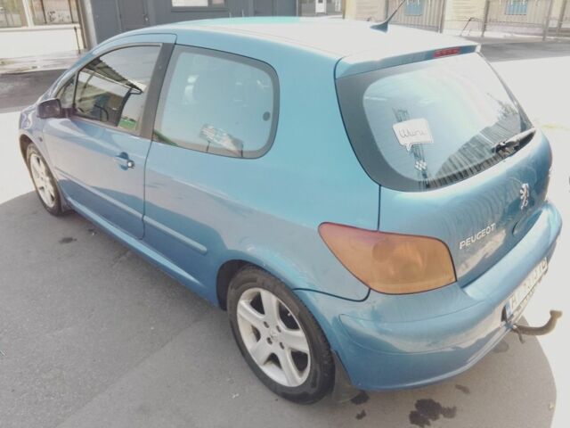 Синий Пежо 307, объемом двигателя 1 л и пробегом 300 тыс. км за 2200 $, фото 9 на Automoto.ua