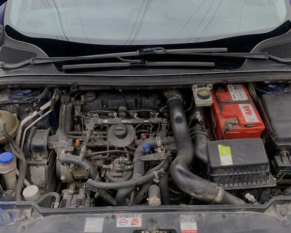 Синий Пежо 307, объемом двигателя 2 л и пробегом 260 тыс. км за 3750 $, фото 9 на Automoto.ua