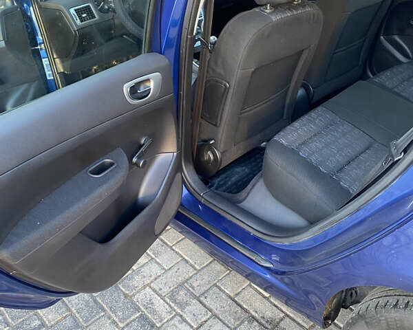 Синій Пежо 307, об'ємом двигуна 1.6 л та пробігом 192 тис. км за 4600 $, фото 13 на Automoto.ua