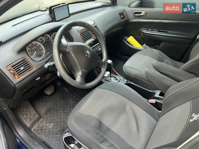 Синій Пежо 307, об'ємом двигуна 2 л та пробігом 343 тис. км за 3500 $, фото 6 на Automoto.ua