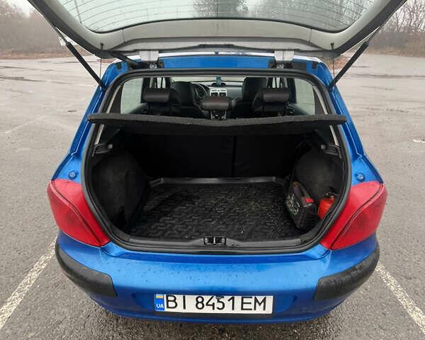 Синий Пежо 307, объемом двигателя 2 л и пробегом 168 тыс. км за 4000 $, фото 9 на Automoto.ua