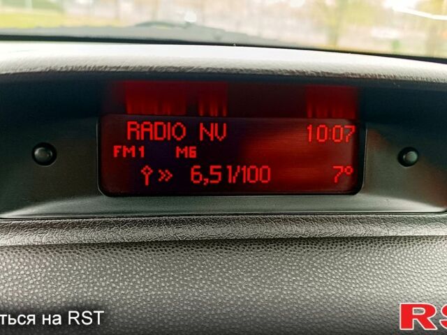 Синій Пежо 307, об'ємом двигуна 2 л та пробігом 434 тис. км за 3000 $, фото 8 на Automoto.ua