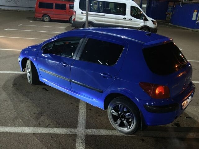 Синий Пежо 307, объемом двигателя 1.4 л и пробегом 777 тыс. км за 2499 $, фото 2 на Automoto.ua