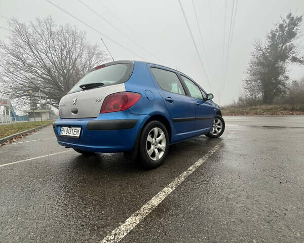Синий Пежо 307, объемом двигателя 2 л и пробегом 168 тыс. км за 4000 $, фото 2 на Automoto.ua
