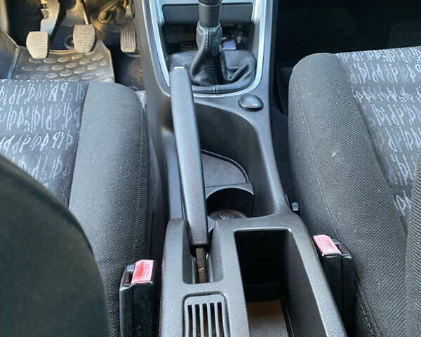 Синій Пежо 307, об'ємом двигуна 1.6 л та пробігом 192 тис. км за 4600 $, фото 27 на Automoto.ua