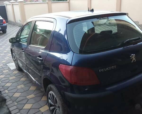 Синій Пежо 307, об'ємом двигуна 2 л та пробігом 347 тис. км за 999 $, фото 3 на Automoto.ua