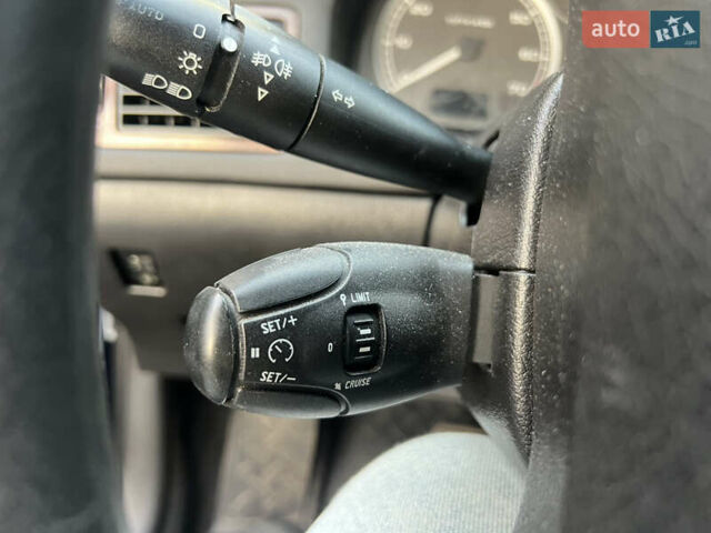 Синій Пежо 307, об'ємом двигуна 2 л та пробігом 343 тис. км за 3500 $, фото 7 на Automoto.ua