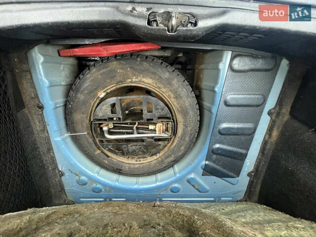 Синий Пежо 307, объемом двигателя 2 л и пробегом 168 тыс. км за 4000 $, фото 11 на Automoto.ua