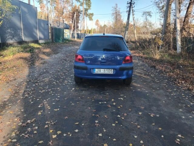 Синій Пежо 307, об'ємом двигуна 2 л та пробігом 260 тис. км за 1699 $, фото 3 на Automoto.ua