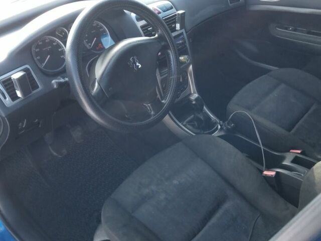 Синій Пежо 307, об'ємом двигуна 1.6 л та пробігом 300 тис. км за 3000 $, фото 3 на Automoto.ua