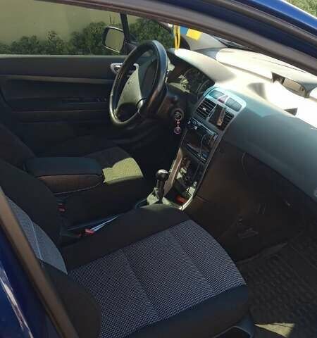 Синий Пежо 307, объемом двигателя 2 л и пробегом 183 тыс. км за 5000 $, фото 2 на Automoto.ua