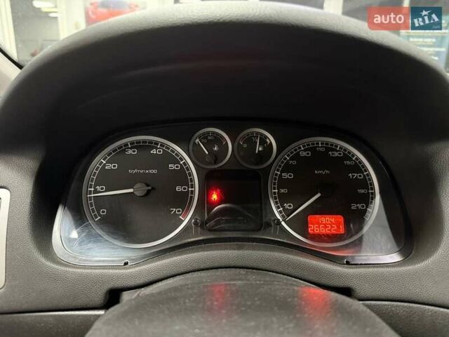 Синій Пежо 307, об'ємом двигуна 1.6 л та пробігом 266 тис. км за 3490 $, фото 18 на Automoto.ua