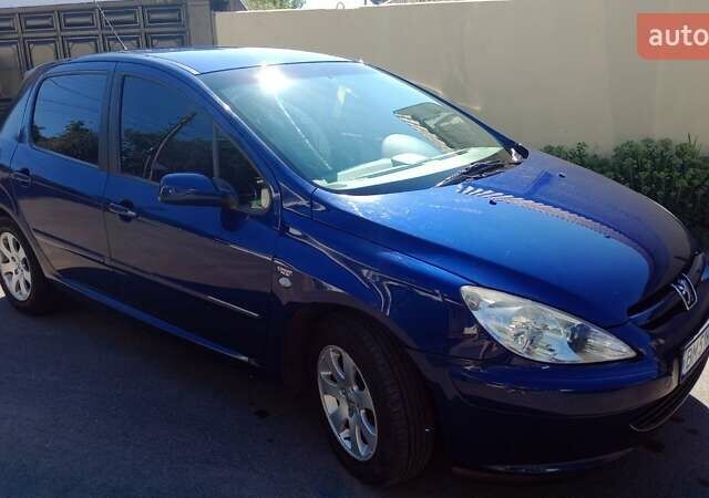 Синий Пежо 307, объемом двигателя 2 л и пробегом 183 тыс. км за 5000 $, фото 7 на Automoto.ua