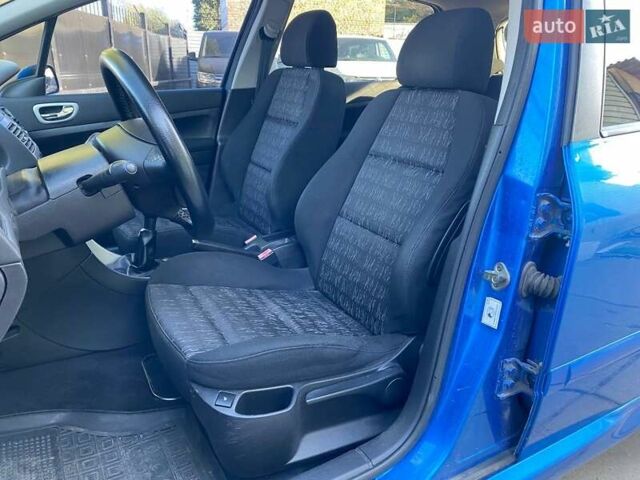 Пежо 307 2004 в Киеве на Automoto.ua Синий Пежо 307, объемом двигателя 1.6 л и пробегом 266 тыс. км за 3690 $, фото 8 на Automoto.ua