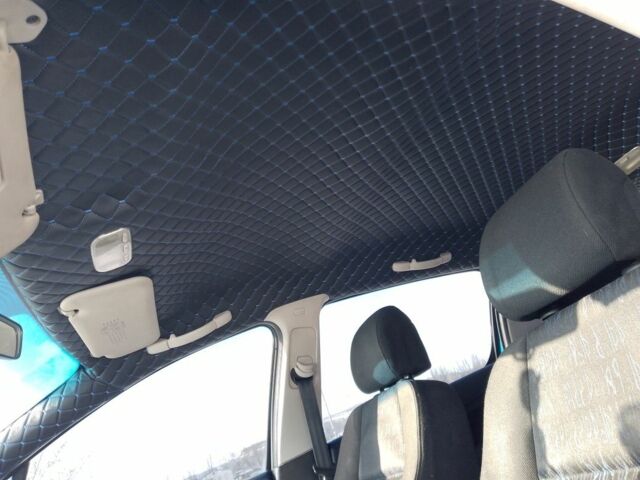 Синій Пежо 307, об'ємом двигуна 1.6 л та пробігом 300 тис. км за 3000 $, фото 8 на Automoto.ua