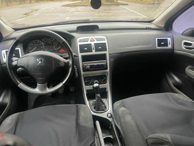 Синий Пежо 307, объемом двигателя 2 л и пробегом 258 тыс. км за 3500 $, фото 6 на Automoto.ua