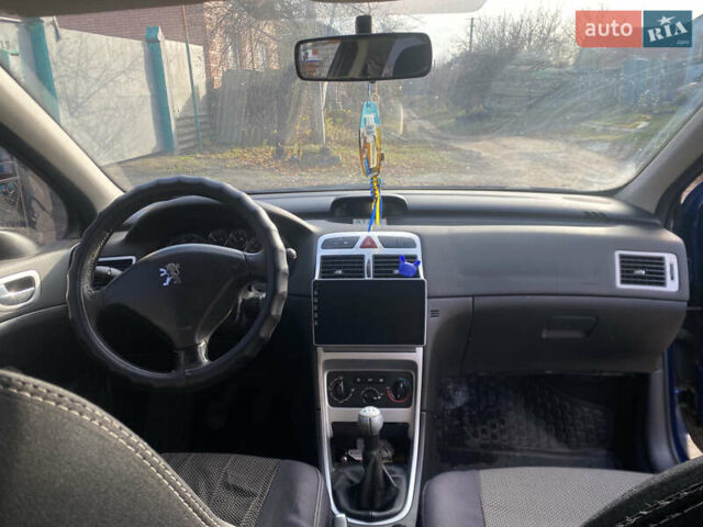 Синий Пежо 307, объемом двигателя 2 л и пробегом 231 тыс. км за 5300 $, фото 10 на Automoto.ua