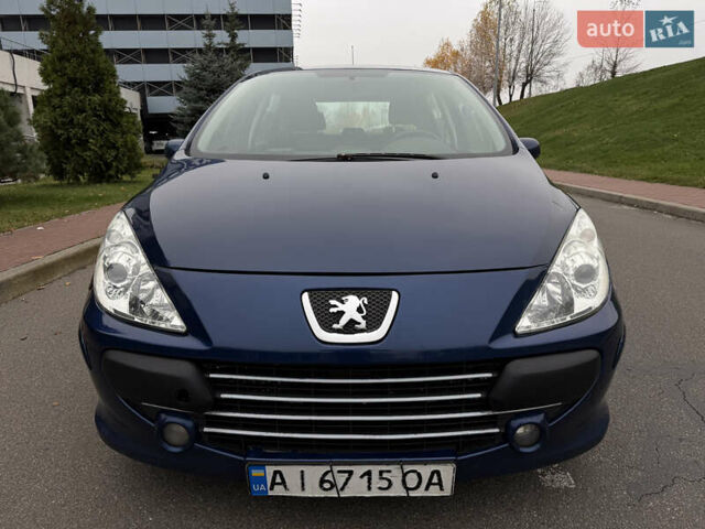 Синій Пежо 307, об'ємом двигуна 2 л та пробігом 208 тис. км за 3300 $, фото 1 на Automoto.ua