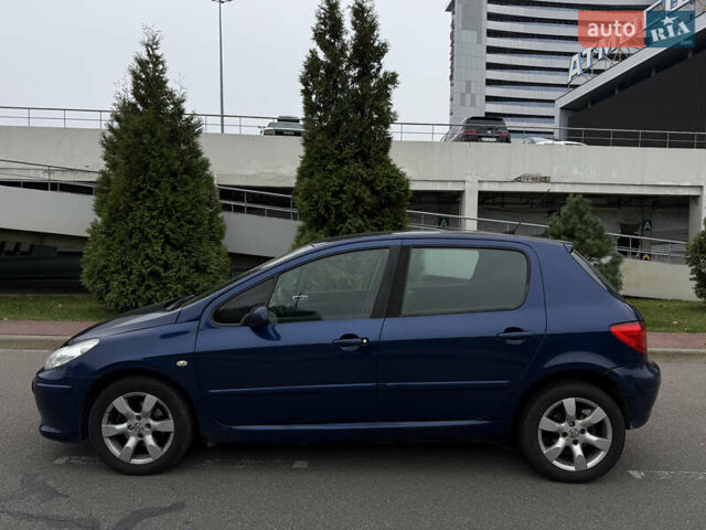 Синій Пежо 307, об'ємом двигуна 2 л та пробігом 208 тис. км за 3300 $, фото 7 на Automoto.ua