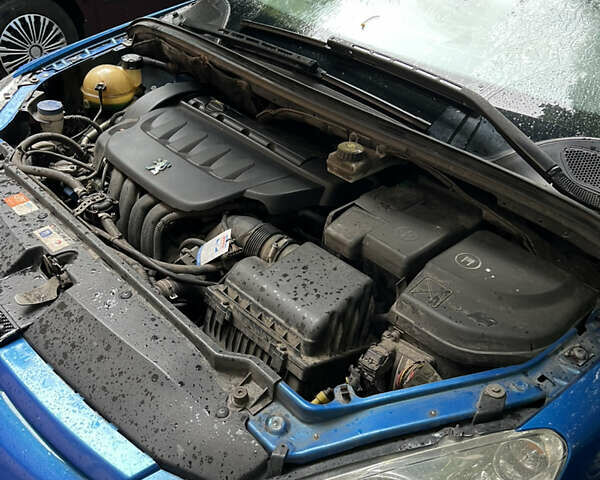 Синий Пежо 307, объемом двигателя 2 л и пробегом 260 тыс. км за 3800 $, фото 7 на Automoto.ua
