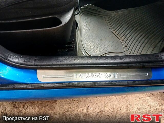 Синий Пежо 307, объемом двигателя 2 л и пробегом 265 тыс. км за 3650 $, фото 8 на Automoto.ua