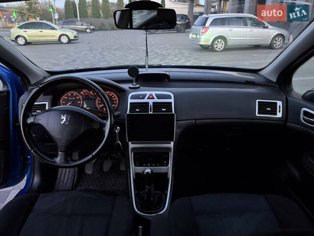 Синій Пежо 307, об'ємом двигуна 2 л та пробігом 393 тис. км за 3450 $, фото 4 на Automoto.ua