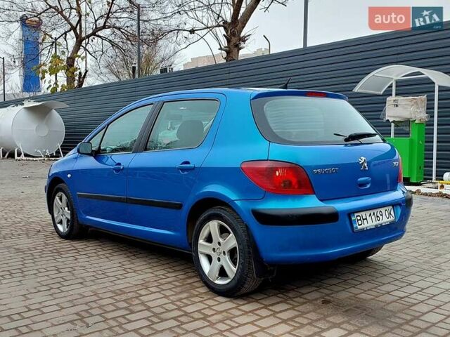 Синий Пежо 307, объемом двигателя 2 л и пробегом 265 тыс. км за 3550 $, фото 5 на Automoto.ua