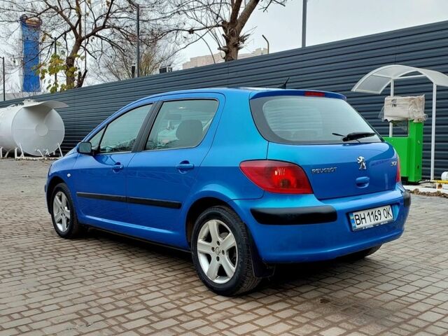Синий Пежо 307, объемом двигателя 2 л и пробегом 264 тыс. км за 3500 $, фото 4 на Automoto.ua